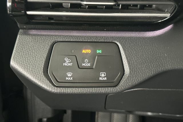 Certified 2023 Volkswagen ID.4 S image 34