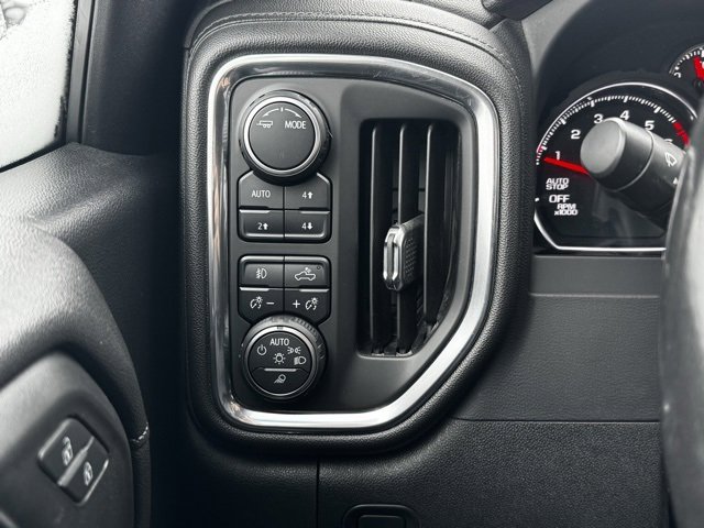 Used 2021 Chevrolet Silverado 1500 LT Trail Boss w/ Convenience Package II image 29