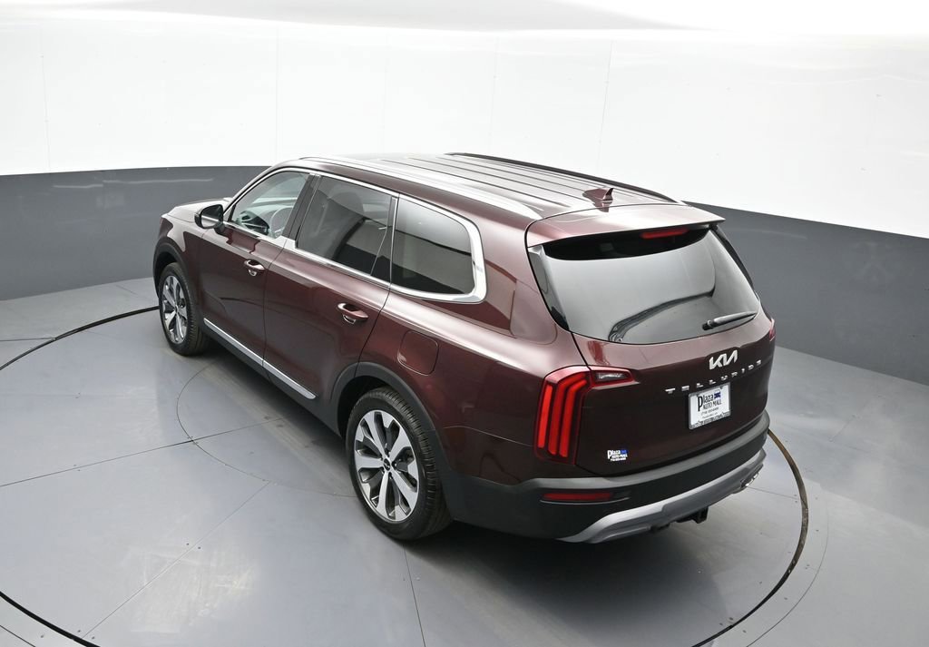 Certified 2022 Kia Telluride EX w/ EX Premium Package FWD image 42
