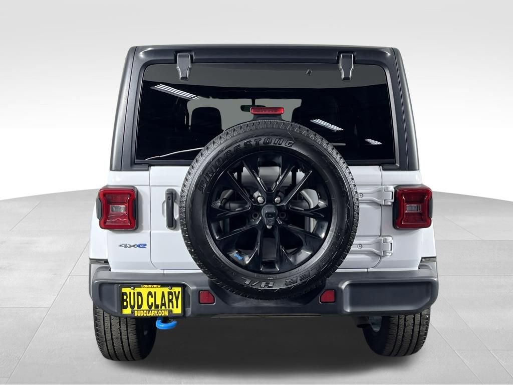 Used 2022 Jeep Wrangler Unlimited Sahara image 7