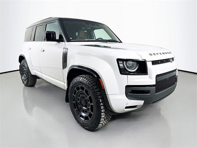 New 2026 Land Rover Defender 110 OCTA image 3