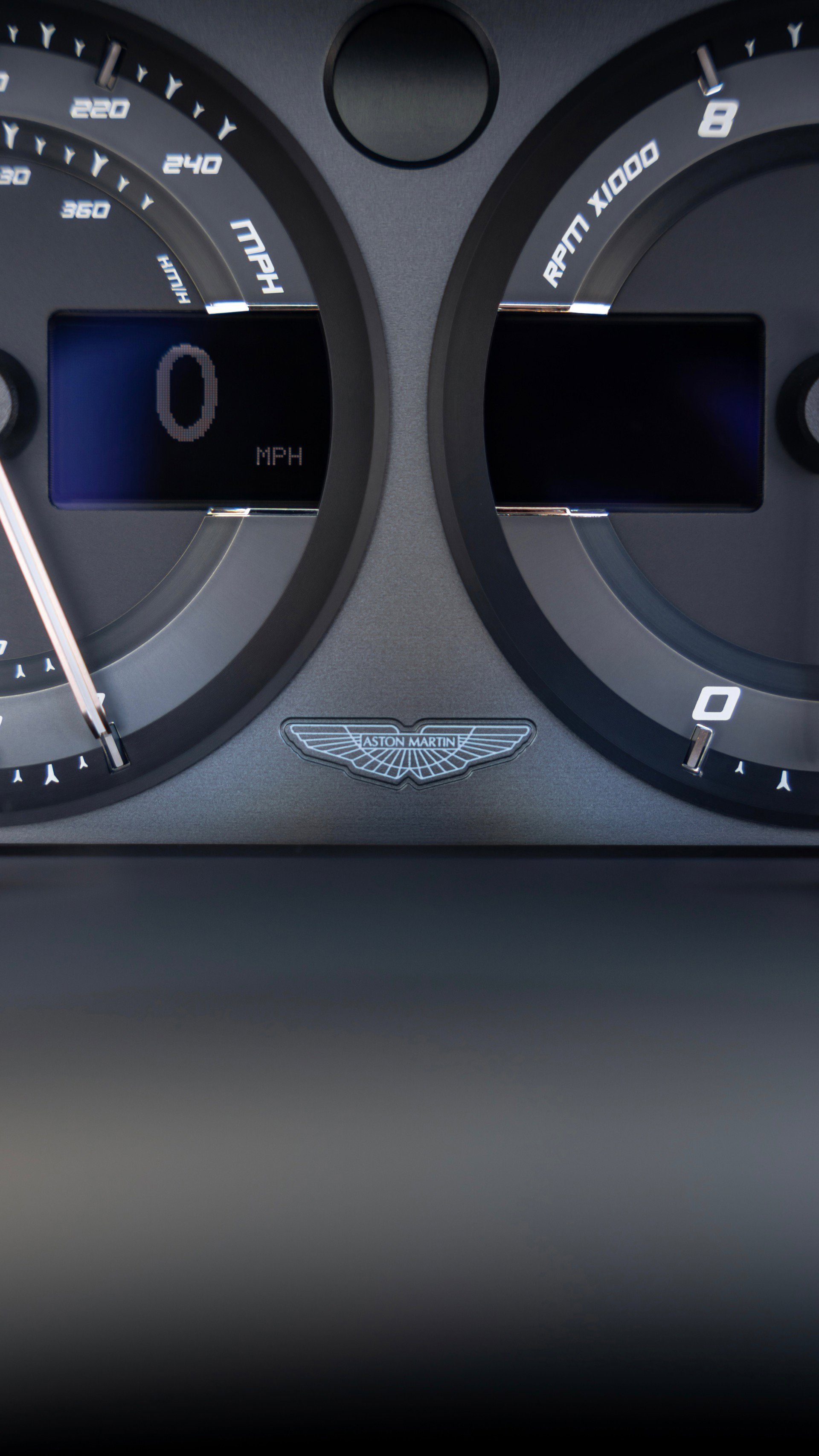 Used 2015 Aston Martin V8 Vantage GT image 19