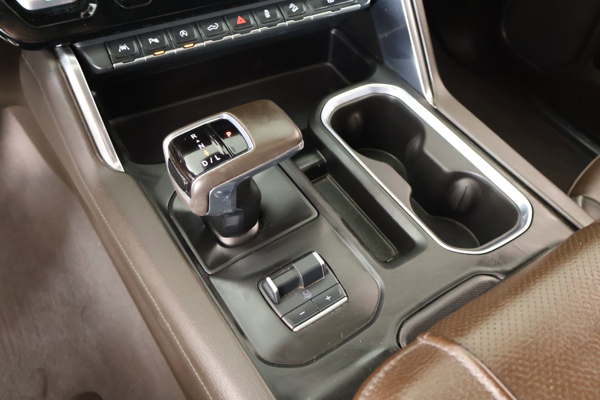 Used 2024 GMC Sierra 1500 Denali w/ Denali Reserve Package image 8