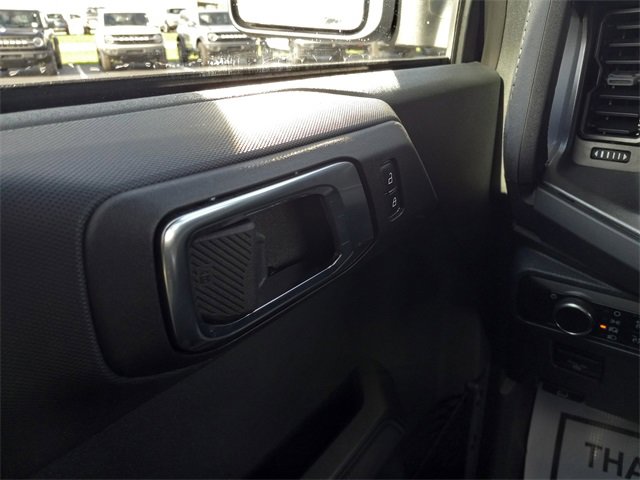 Used 2025 Ford Bronco Big Bend image 24