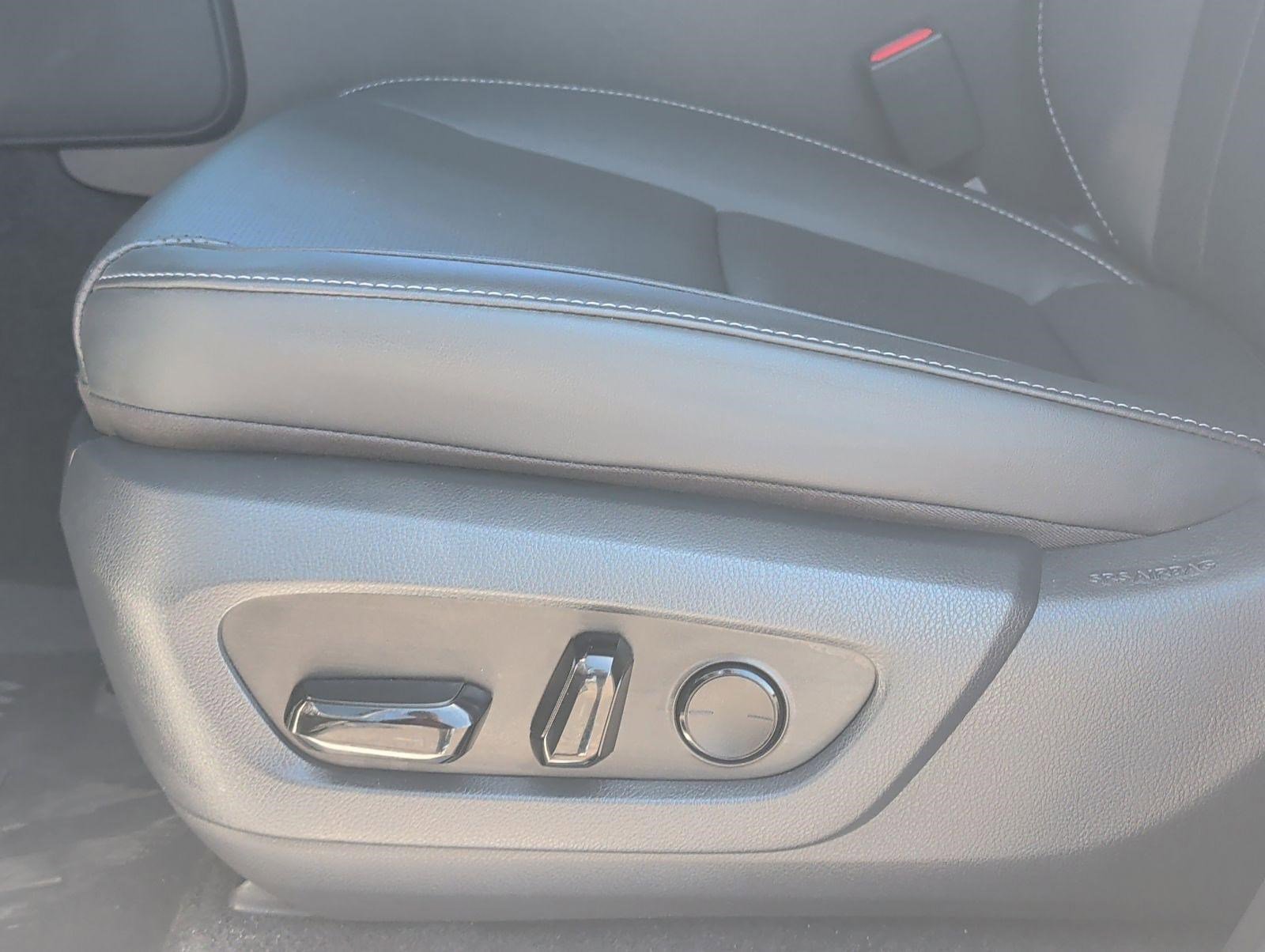 Used 2024 Lexus GX 550 w/ Accessory Package (Z1) image 10