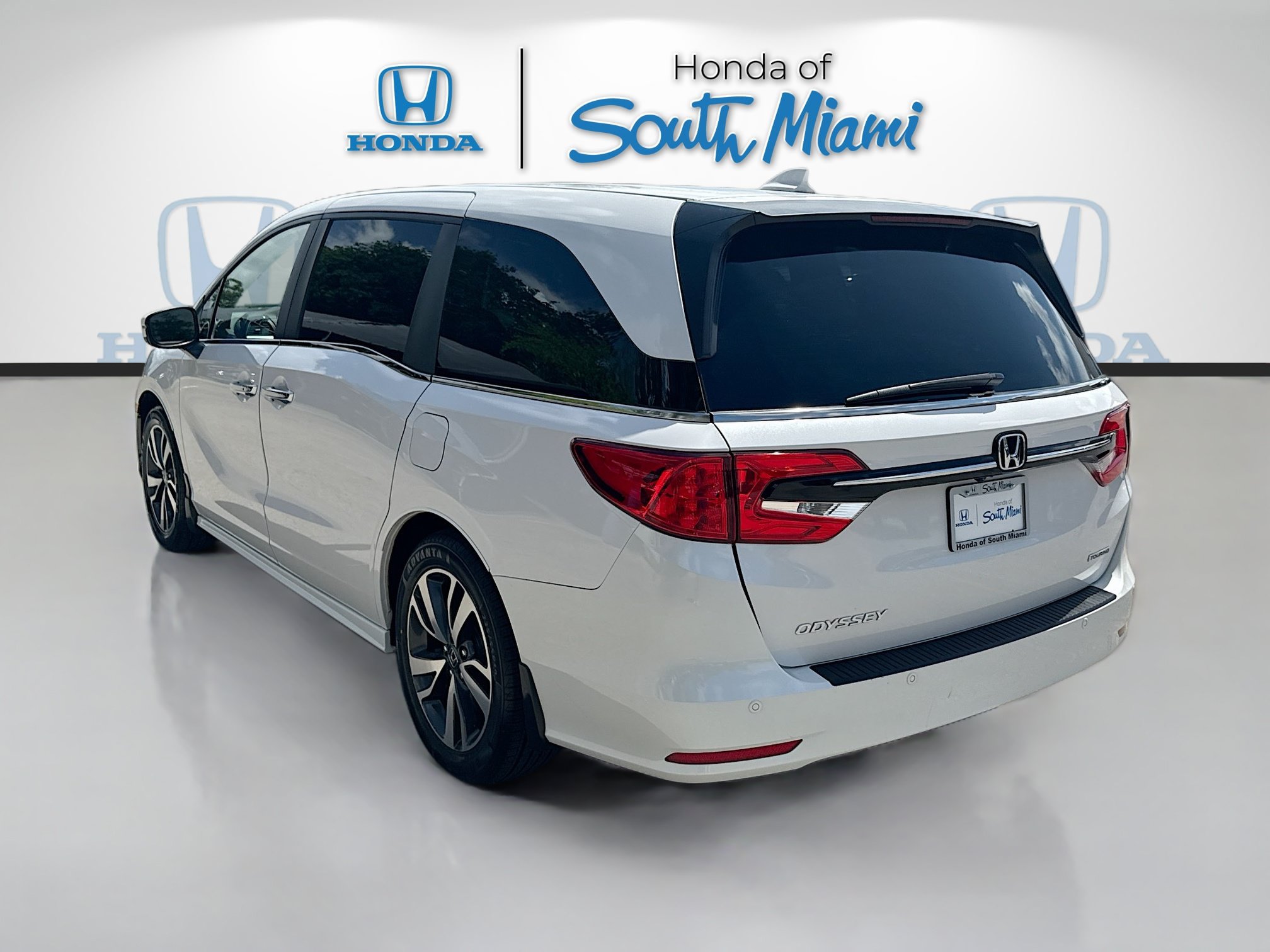 Certified 2023 Honda Odyssey Touring image 5