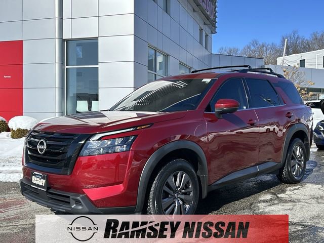 Used 2024 Nissan Pathfinder SV w/ Black Appearance Package image 1