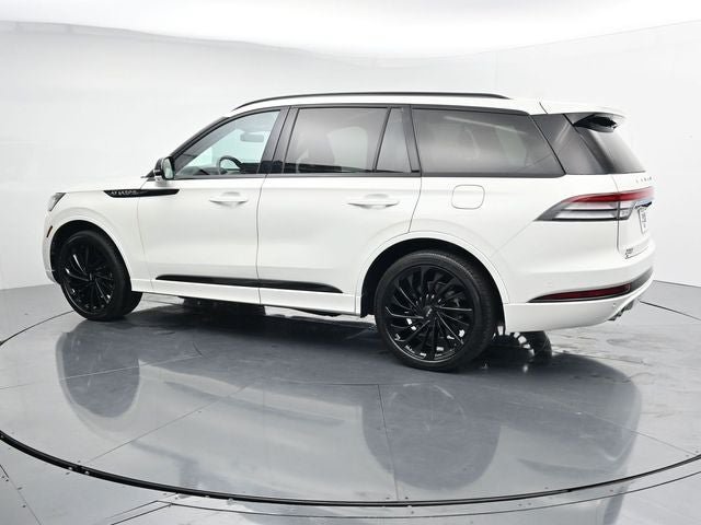 Used 2023 Lincoln Aviator Reserve w/ Equipment Group 201A AWD/4WD image 6
