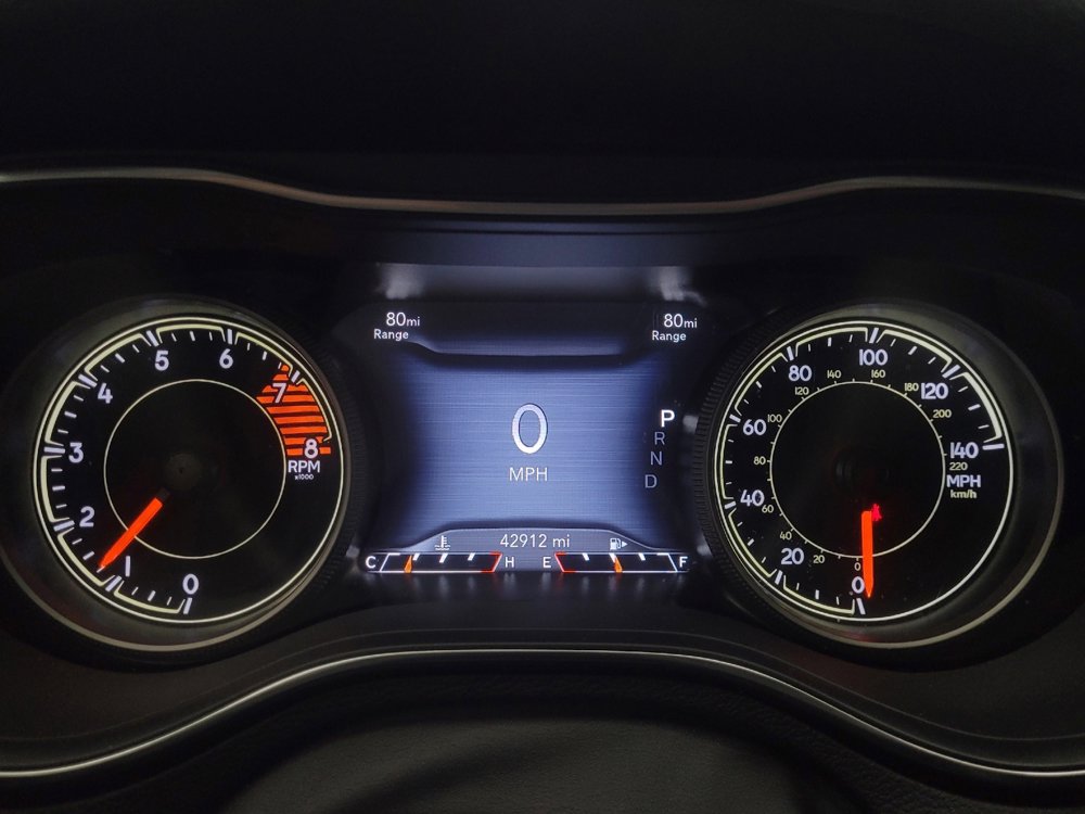 Used 2022 Jeep Cherokee Trailhawk image 23