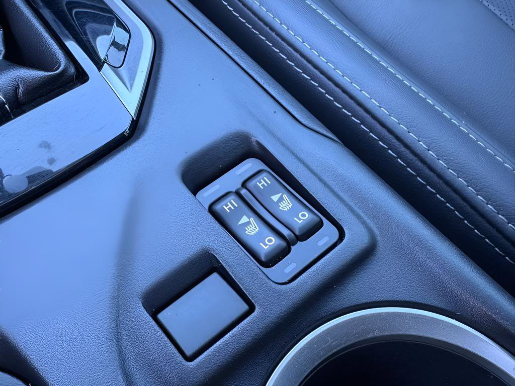 Used 2018 Subaru Impreza 2.0i Limited image 19