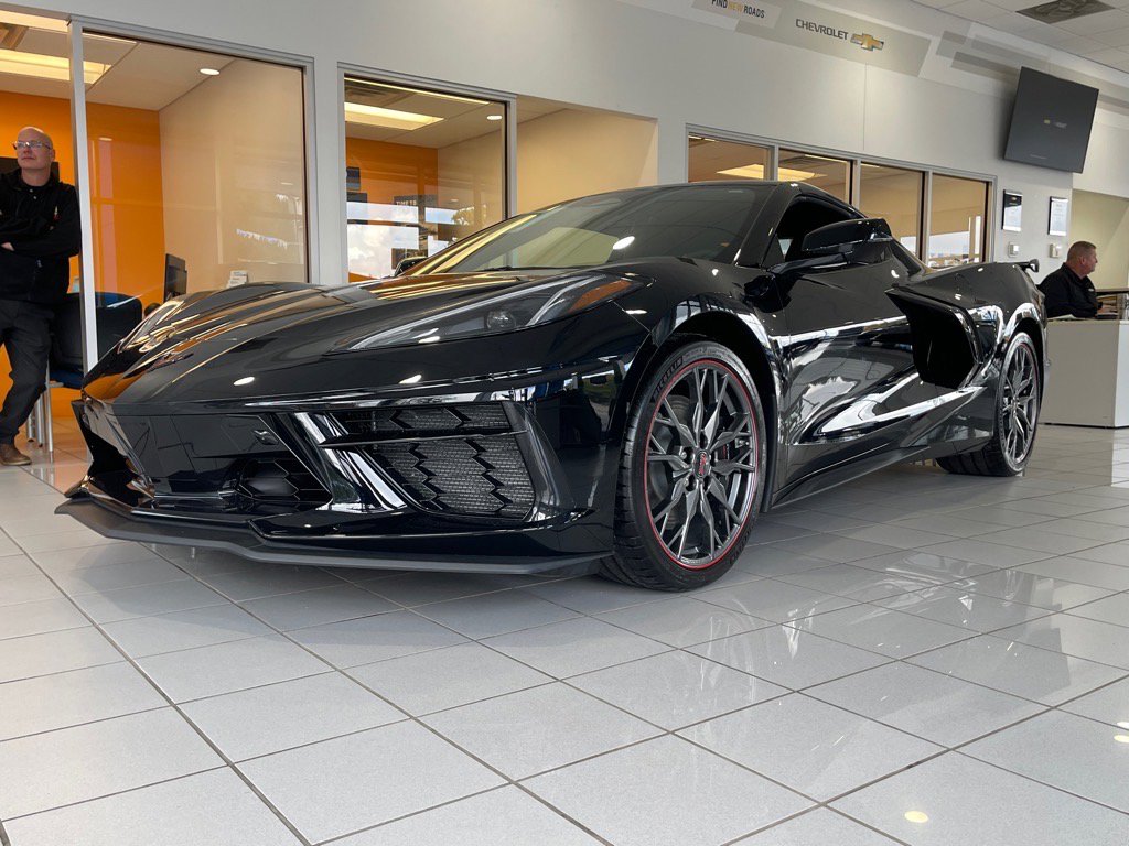 New 2026 Chevrolet Corvette Stingray Premium Cpe w/ Z51 Performance Package image 3