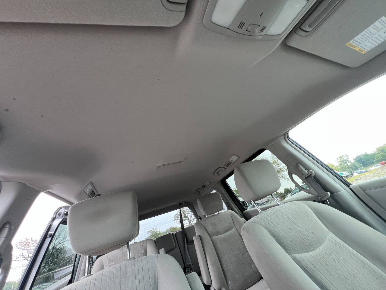 Used 2011 Nissan Quest SV w/ Value Cargo Pkg FWD image 16
