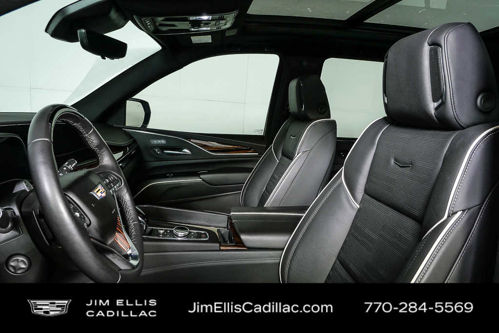 Certified 2024 Cadillac Escalade Premium Luxury w/ LPO, Floor Liner Package image 5