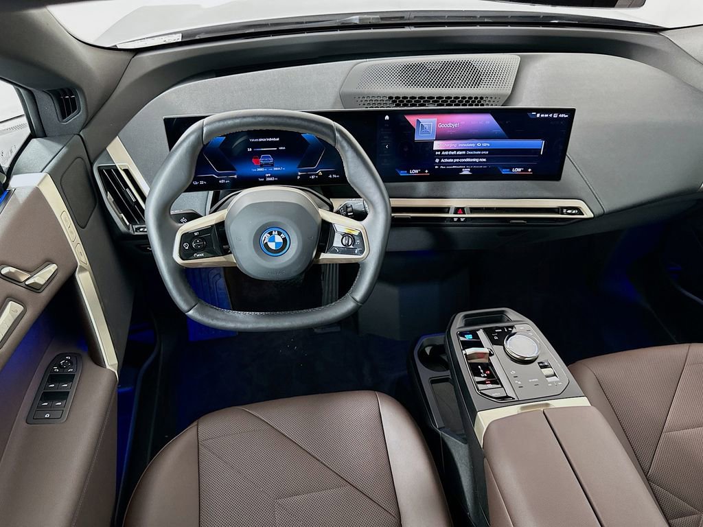 Certified 2023 BMW iX xDrive50 w/ Sport Package AWD/4WD image 22
