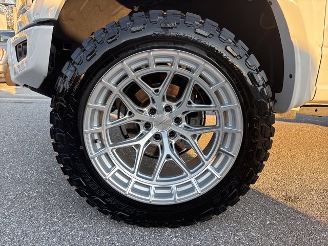 Used 2025 Ford F150 Raptor image 4