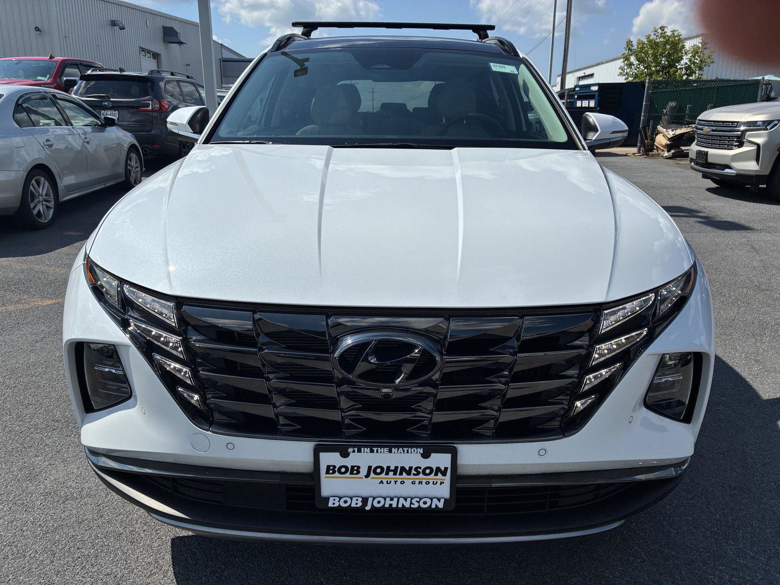 Used 2024 Hyundai Tucson Limited AWD/4WD image 2