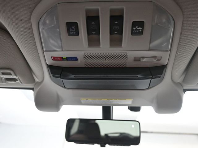 Used 2019 Subaru Ascent Touring w/ Popular Package #2A image 12