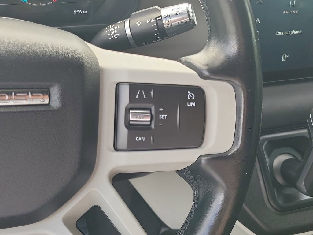 Used 2021 Land Rover Defender 110 image 33