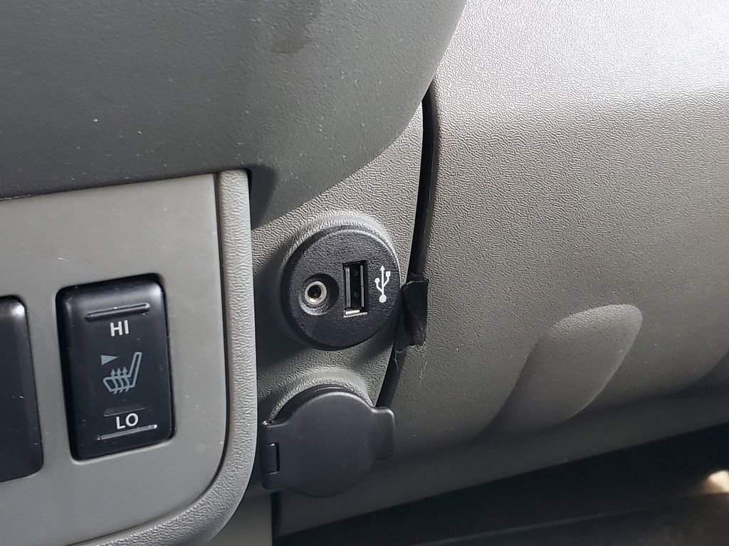 Used 2020 Nissan Frontier SV w/ Midnight Edition Floor Mats image 28