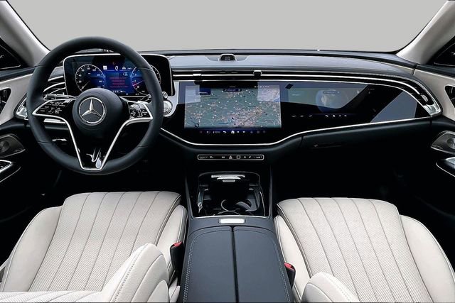 New 2026 Mercedes-Benz E 450 4MATIC Sedan image 7