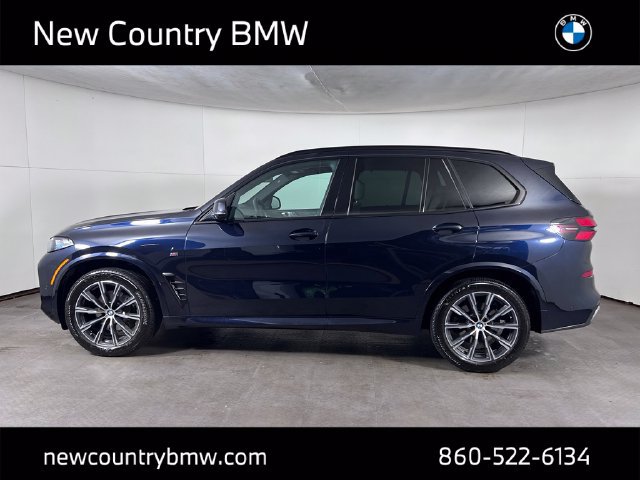 Used 2025 BMW X5 xDrive40i w/ M Sport Package AWD/4WD image 2