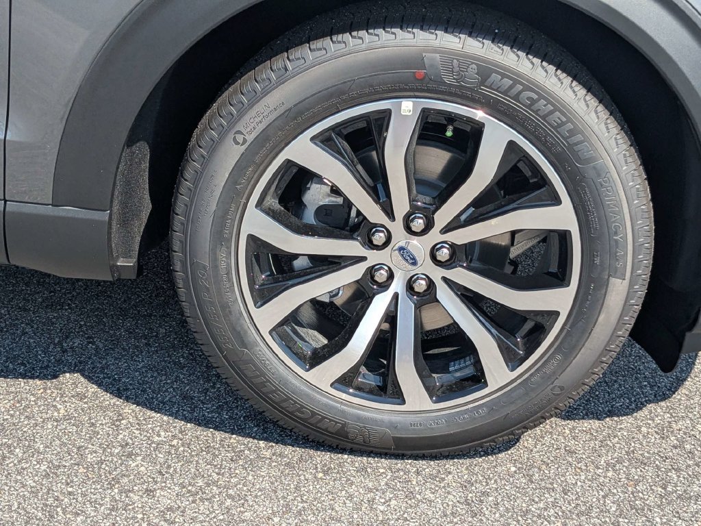 New 2027 Ford Explorer ST-Line RWD image 14