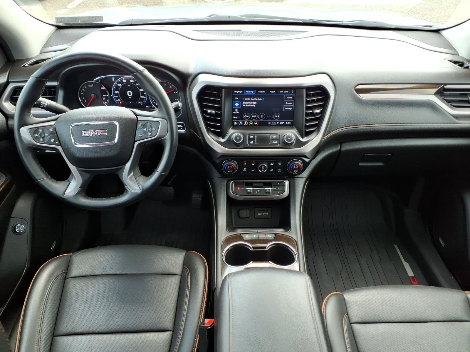 Used 2023 GMC Acadia AT4 w/ Technology Package AWD/4WD image 13