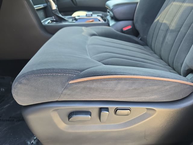 Used 2023 Nissan Armada S AWD/4WD image 32