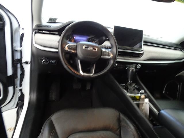 Used 2022 Jeep Compass Latitude w/ Sun and Sound Group image 5