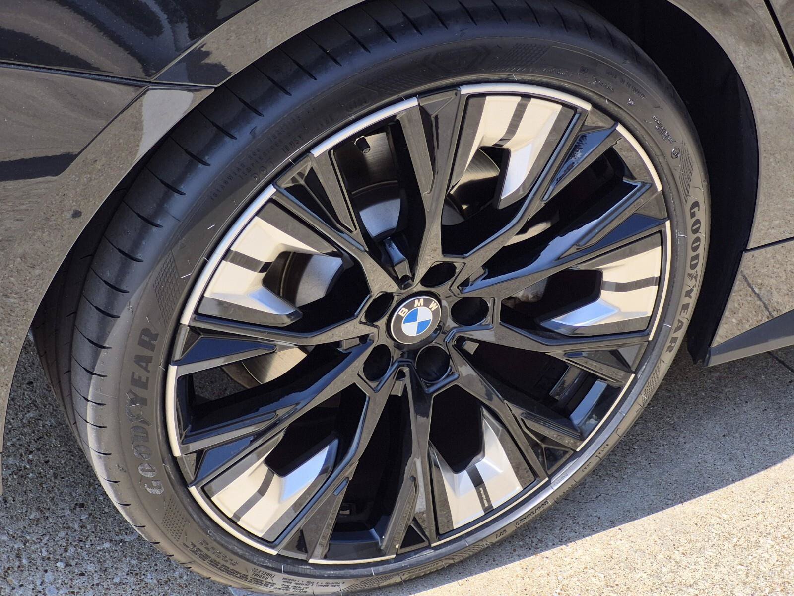 Certified 2025 BMW 430i w/ Premium Package RWD image 7