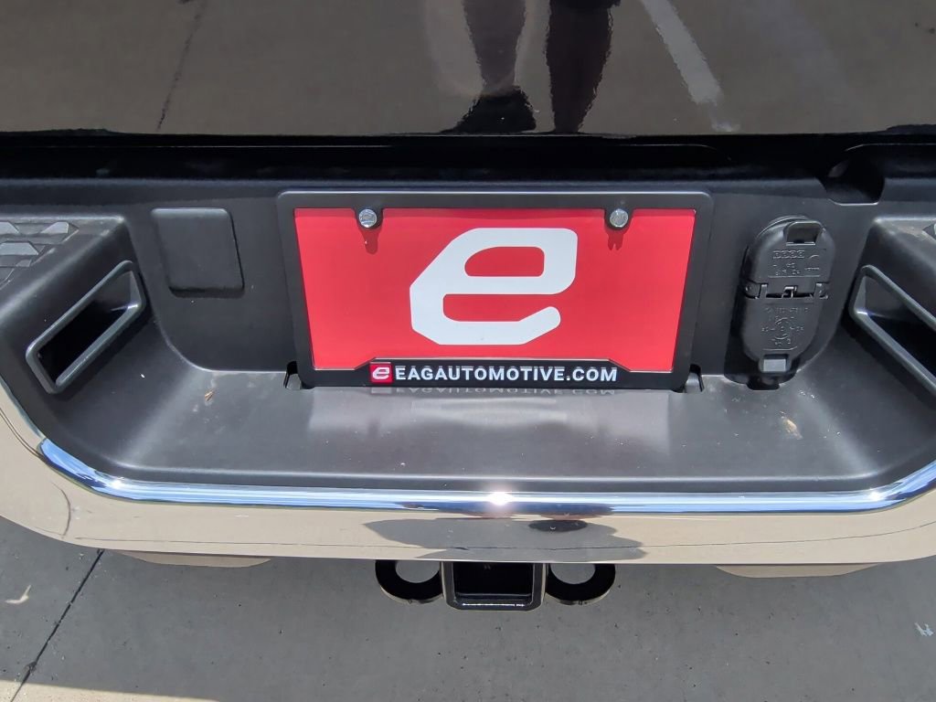 New 2026 RAM 2500 Tradesman w/ Chrome Appearance Group AWD/4WD image 42