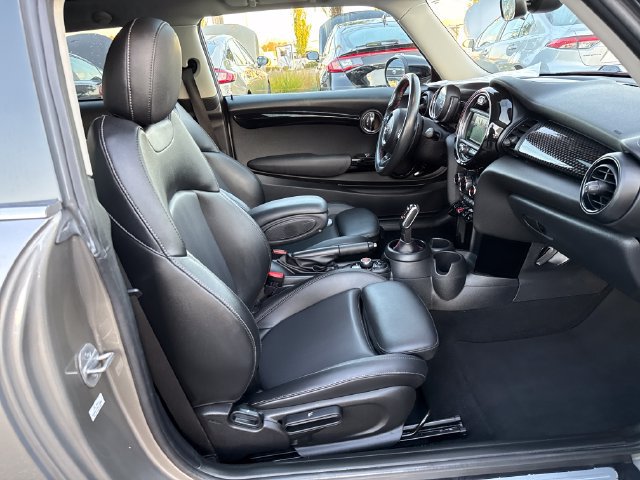 Used 2020 MINI Cooper S FWD image 9