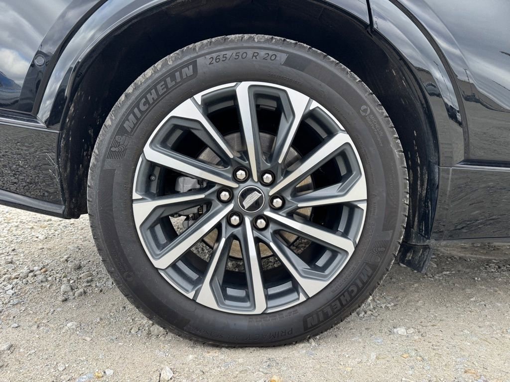 Certified 2024 Cadillac Lyriq Sport image 17