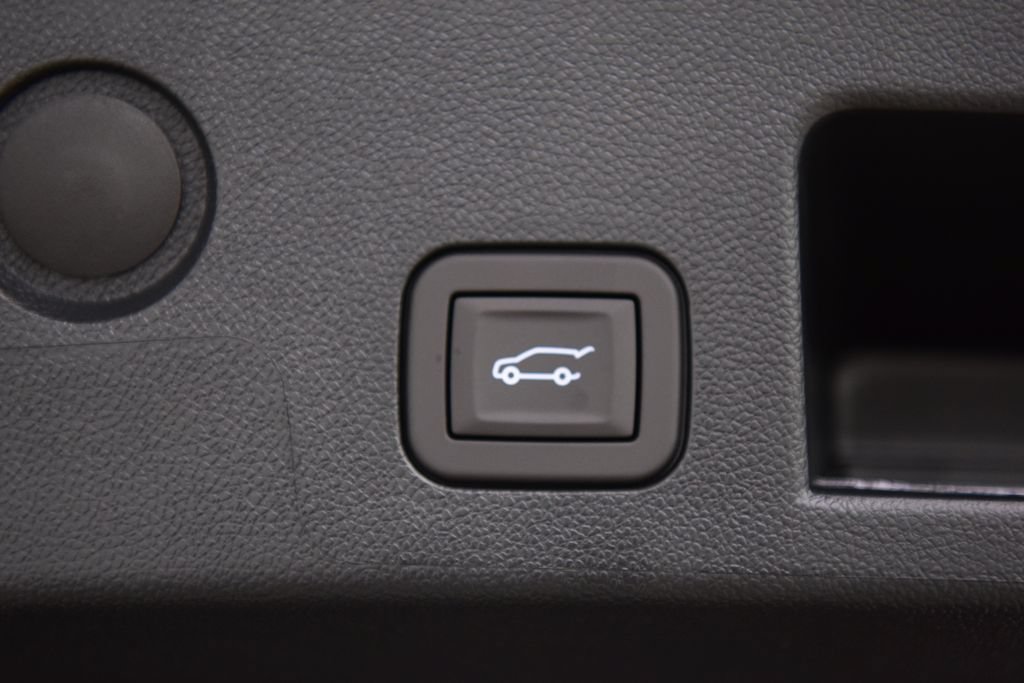 New 2027 Chevrolet Equinox RS w/ Safety and Technology Package FWD image 27