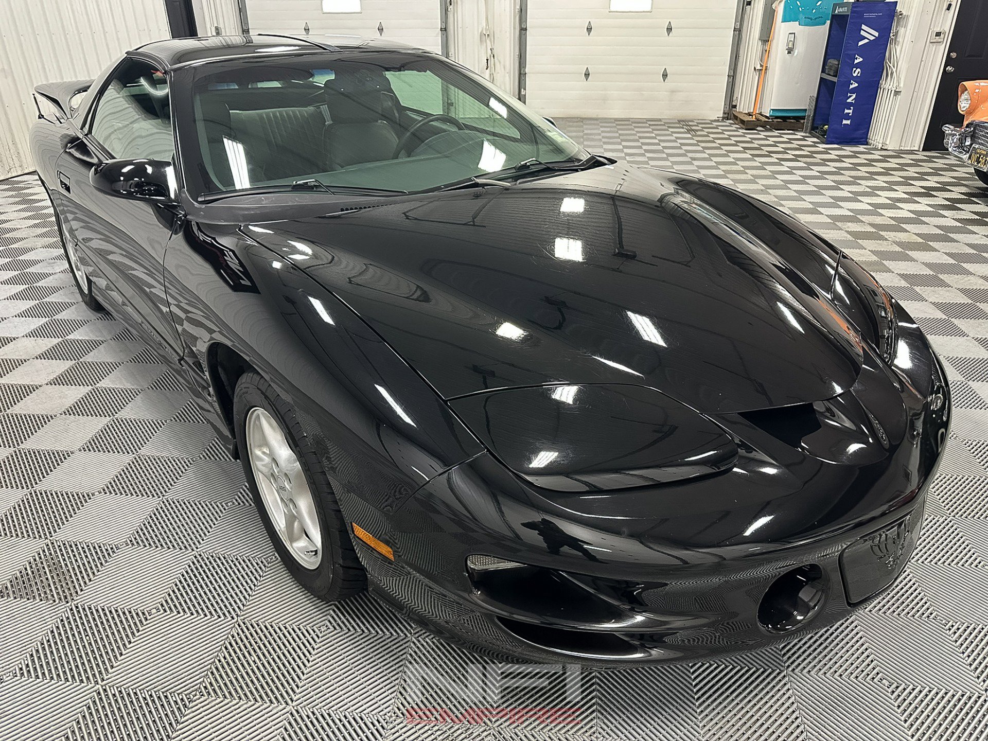 Used 1999 Pontiac Firebird Formula w/ Security Pkg RWD image 5