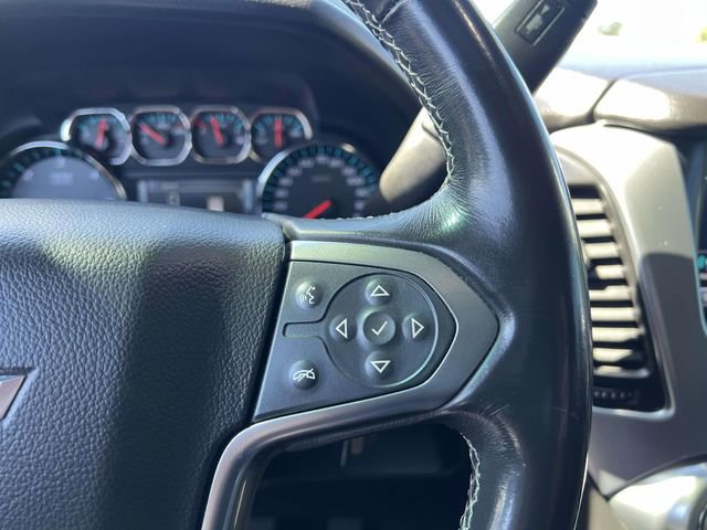 Used 2018 Chevrolet Suburban LT image 19