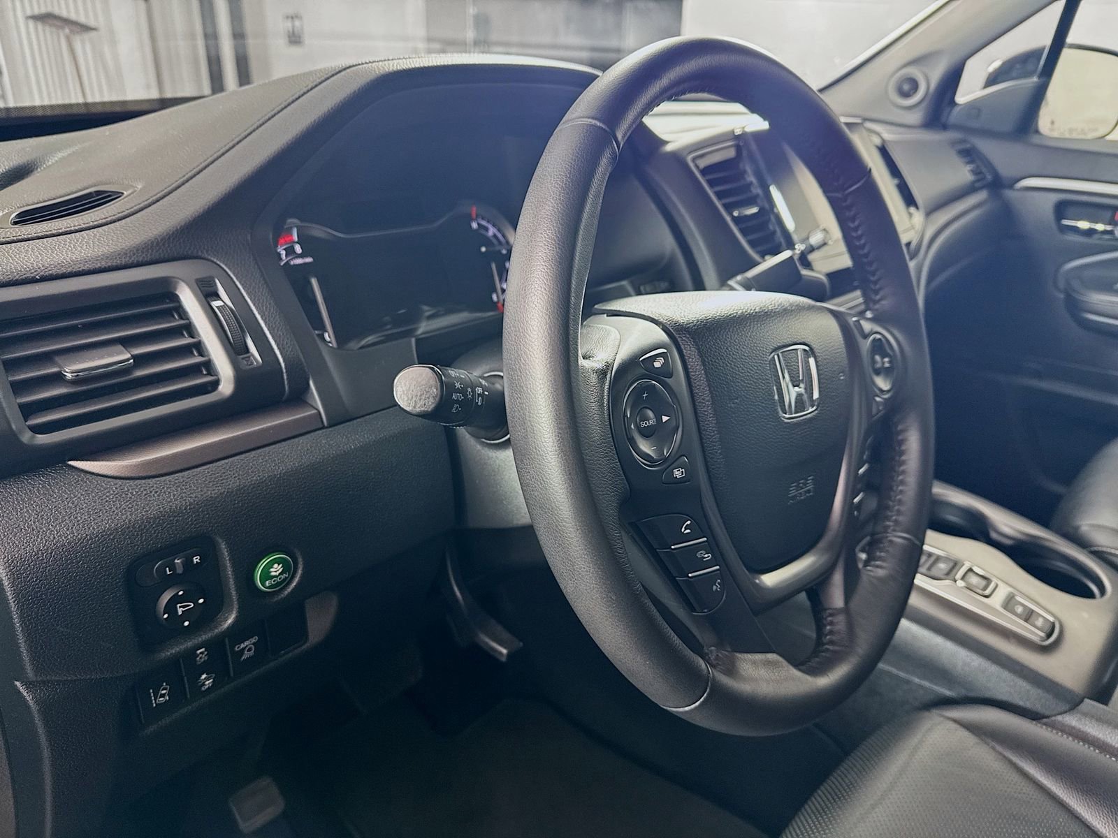 Used 2023 Honda Ridgeline RTL image 6