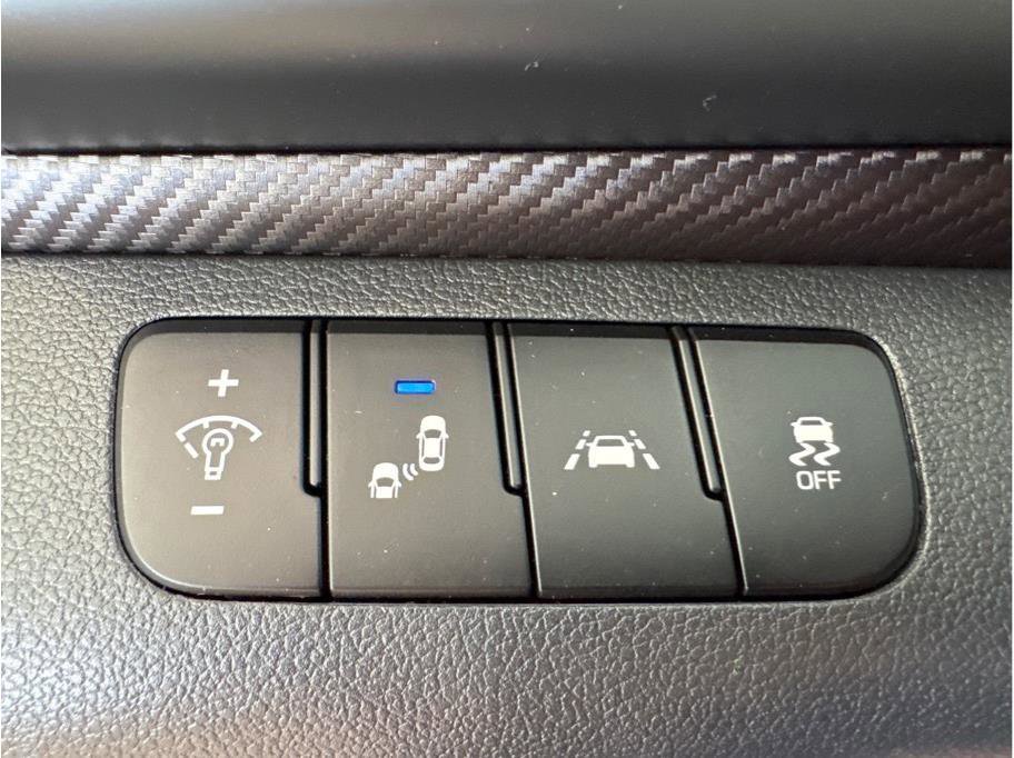 Used 2019 Hyundai Elantra Sport w/ Cargo Package image 26