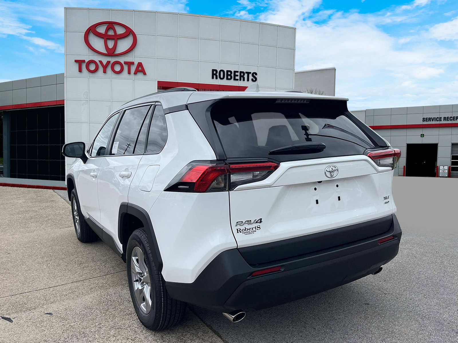 New 2025 Toyota RAV4 XLE w/ Convenience Package image 5