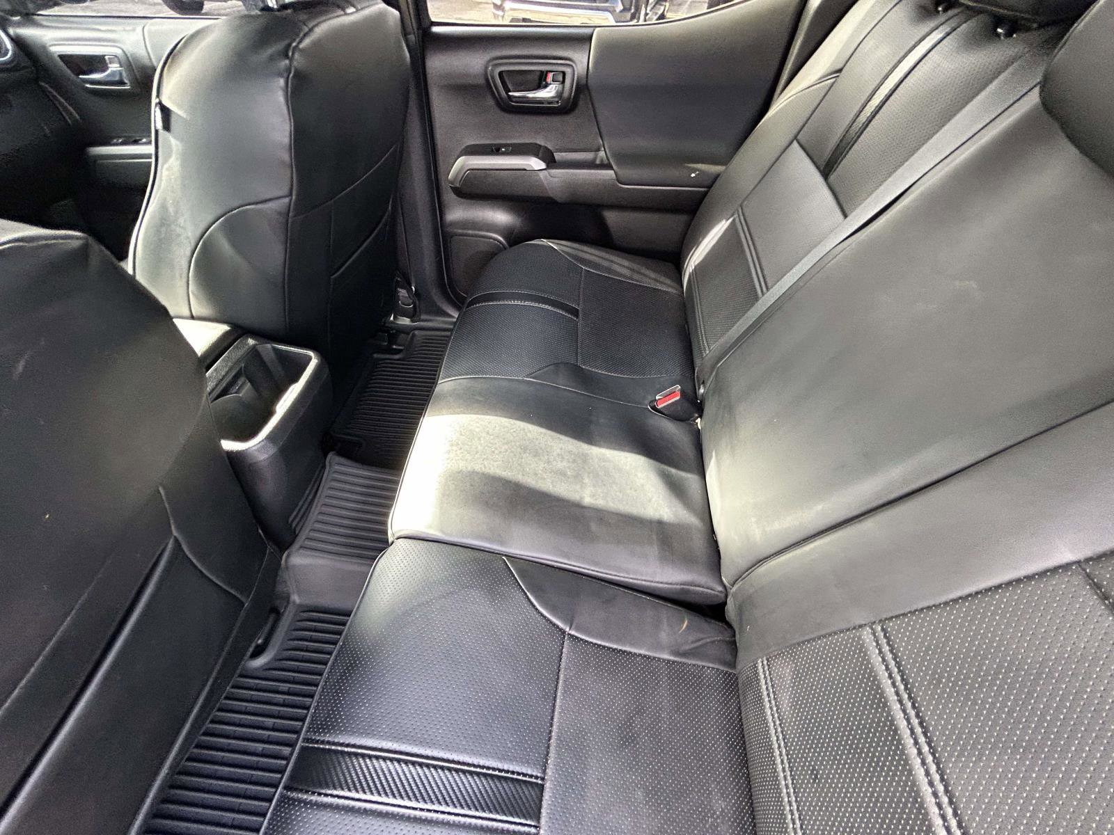 Used 2023 Toyota Tacoma TRD Sport w/ Black Out Package (TMS) image 12