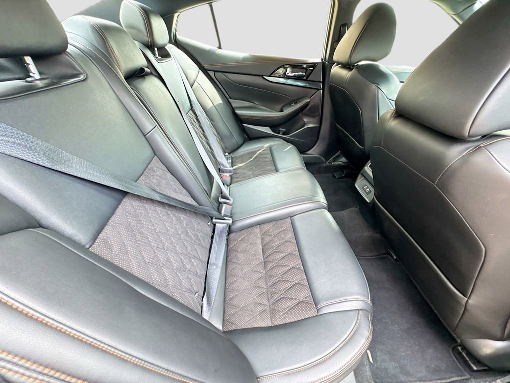 Used 2023 Nissan Maxima SR w/ Sport Mat Group FWD image 29