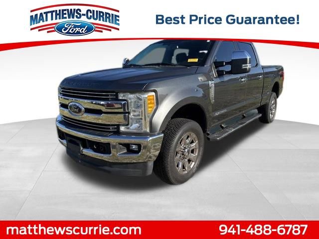 Used 2017 Ford F250 Lariat w/ Chrome Package image 1