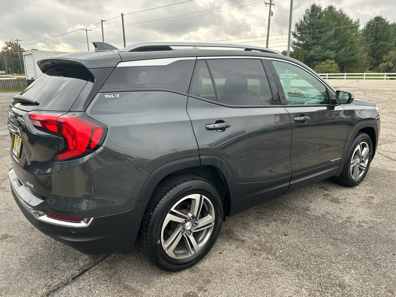 Used 2018 GMC Terrain SLT w/ Preferred Package image 4