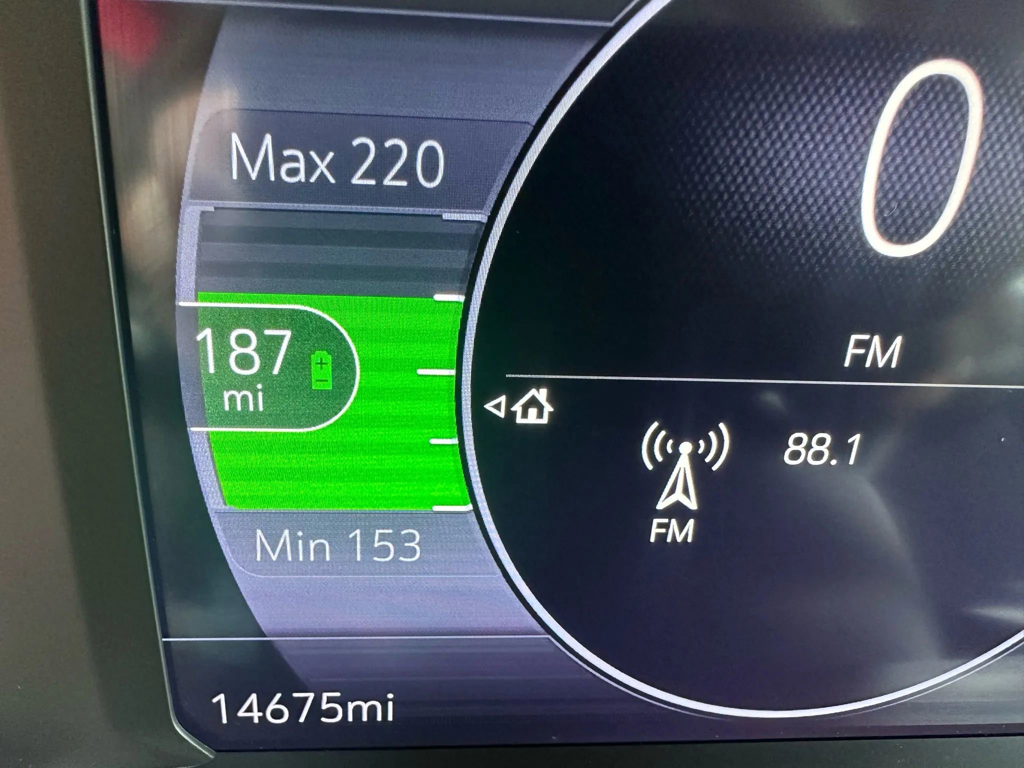 Used 2022 Chevrolet Bolt EUV LT w/ Driver Confidence Package image 7