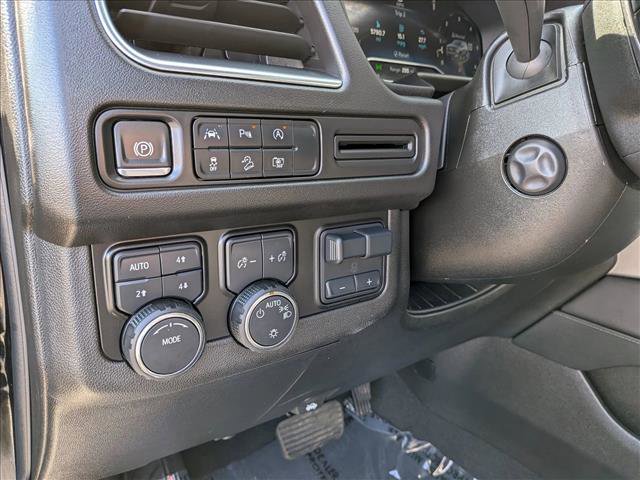 Used 2024 Chevrolet Tahoe Z71 w/ Luxury Package image 16