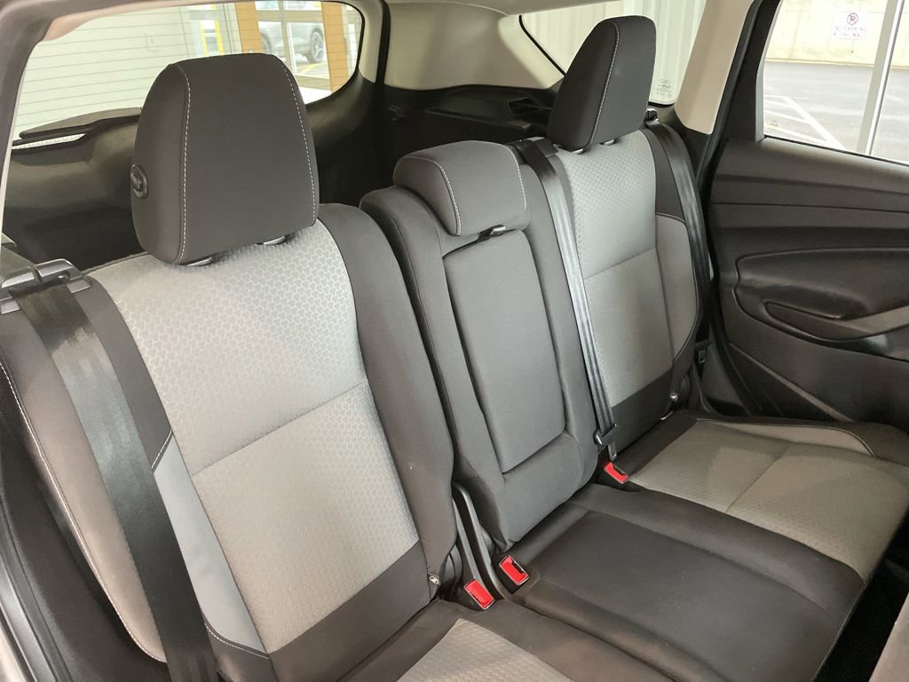 Used 2018 Ford Escape SE image 19
