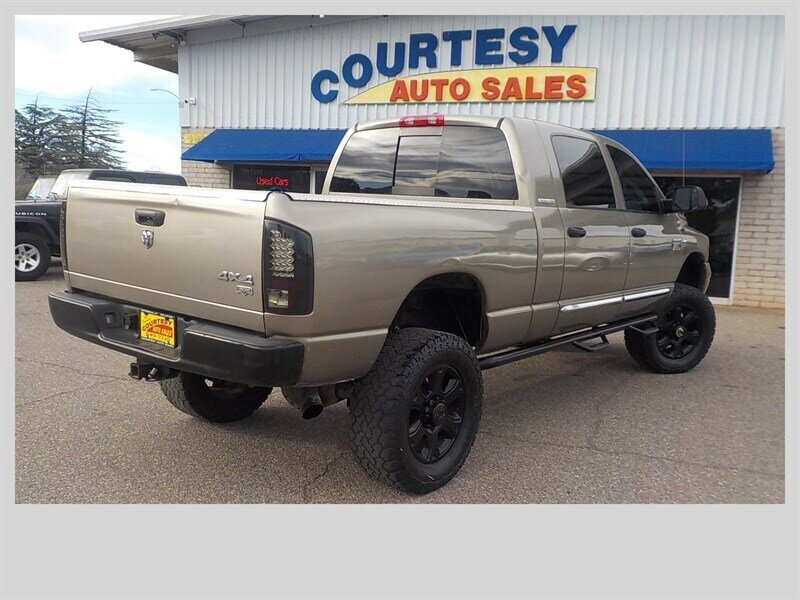 Used 2007 Dodge Ram 2500 Truck Laramie w/ Protection Group AWD/4WD image 9