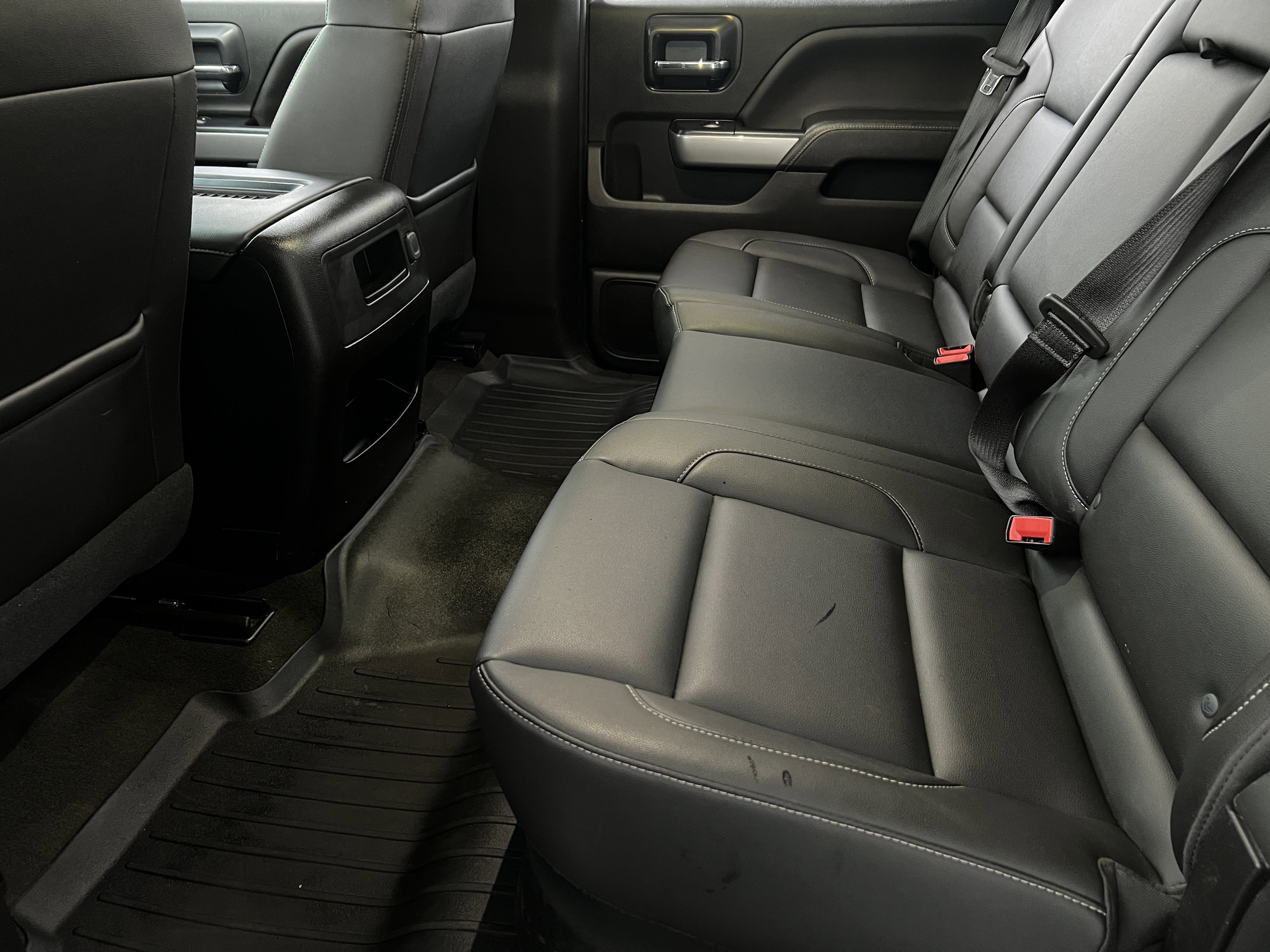 Used 2018 Chevrolet Silverado 3500 LTZ image 20