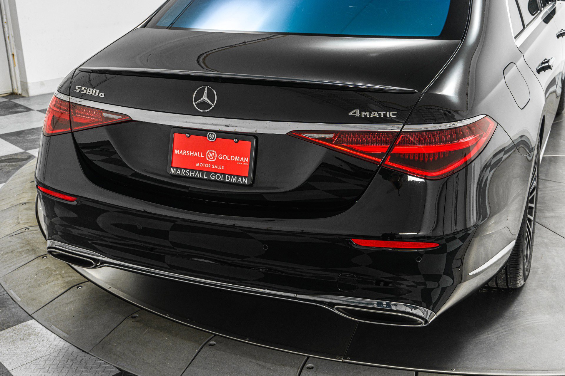 Used 2025 Mercedes-Benz S 580e 4MATIC Sedan image 39
