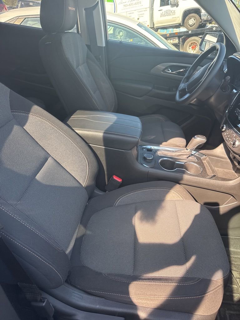 Used 2020 Chevrolet Traverse LS AWD/4WD image 14
